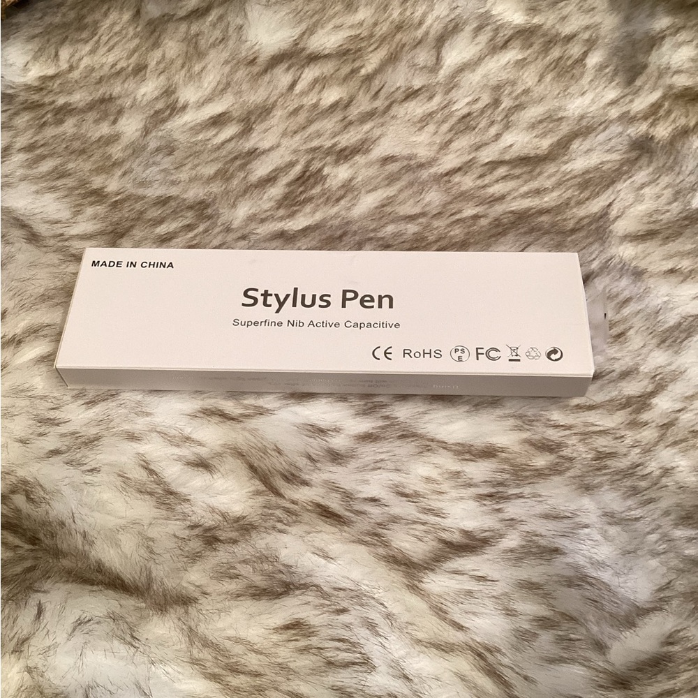 STYLUS White Capacitive Stylus Pen